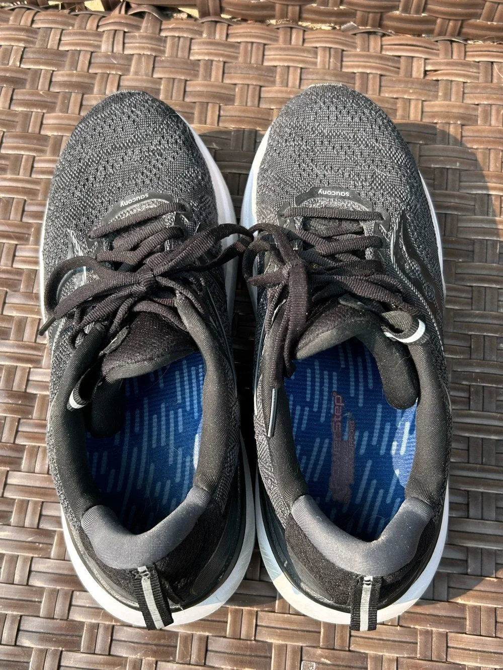 Saucony Women’s Echelon Athletic Shoes Size 8.5